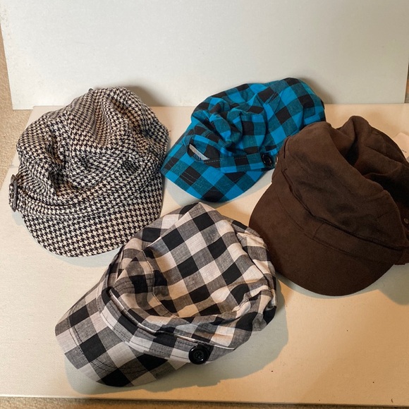Accessories - NWT Set of four women’s caps